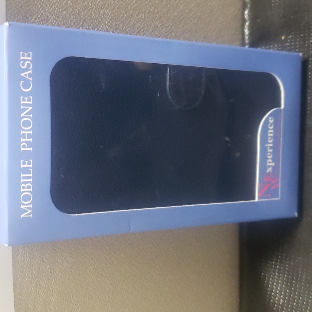 Pixel 7 Pro Mobile Phone Case.